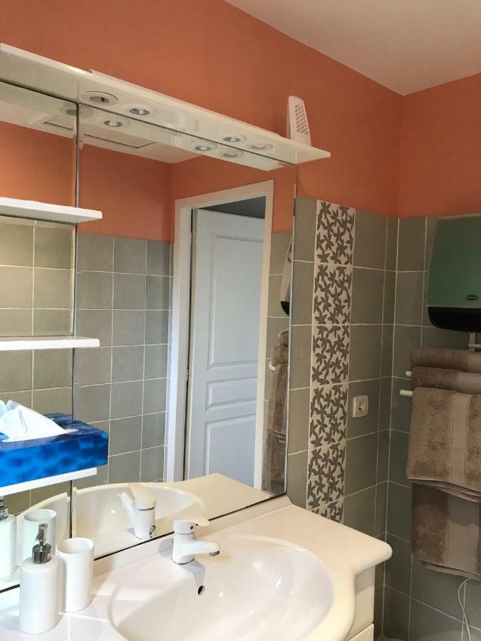 Studio Independant Calme Pas Loin Du Centre Νιμ Εξωτερικό φωτογραφία